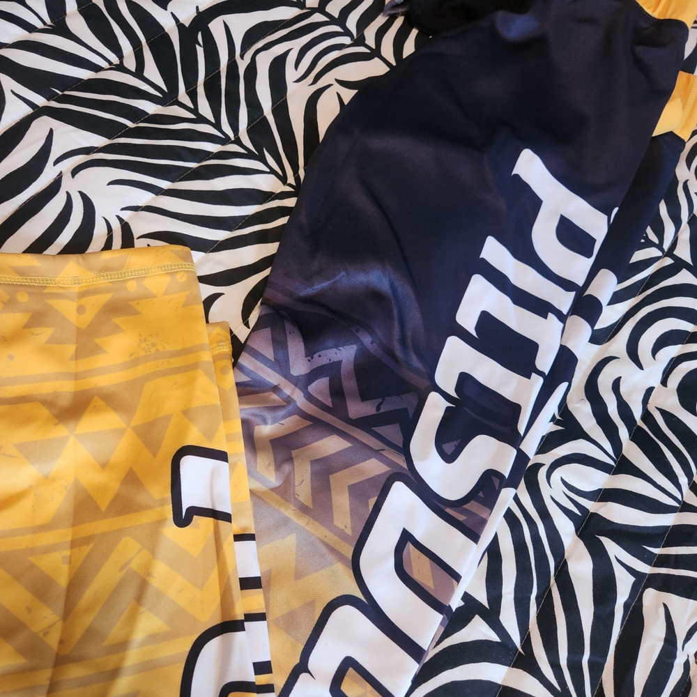Womens Pittsburg Yellow and Black Leggings